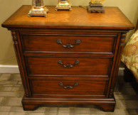 Raboteuse solide en bois solide de noix de chambre à coucher de table du chevet ISO18001 inodore