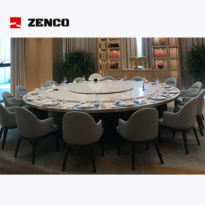 Ensemble de meubles d'hôtel et de restaurant en blanc pur avec table à manger en pierre et chaises en cuir gris